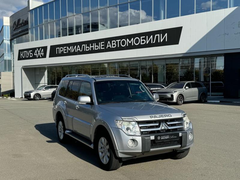 Mitsubishi Pajero 3.2d AT (200 л.с.) 4WD 2011