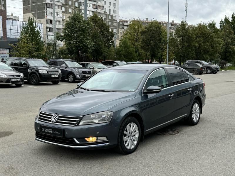 Volkswagen Passat 1.8 AMT (152 л.с.) 2011