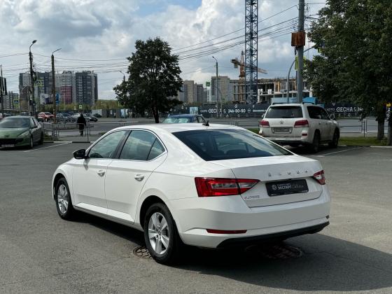 Skoda Superb 1.4 AMT (150 л.с.) 2021