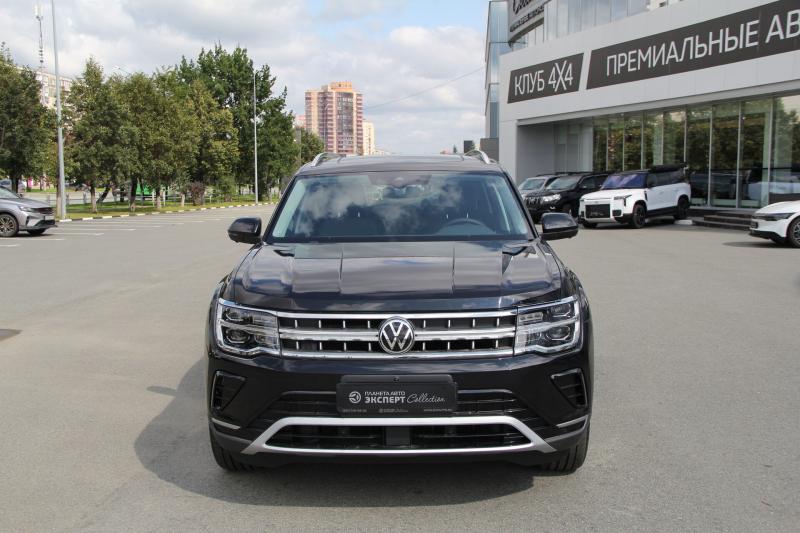 Volkswagen Teramont 2.0 AMT (220 л.с.) 4WD 2023