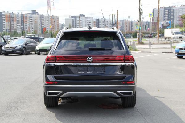 Volkswagen Teramont 2.0 AMT (220 л.с.) 4WD 2023