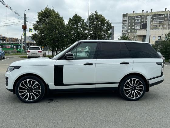 Land Rover Range Rover 4.4d AT (339 л.с.) 4WD 2018