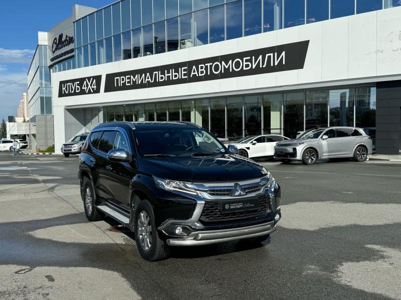 Mitsubishi Pajero Sport 3.0 AT (209 л.с.) 4WD 2016