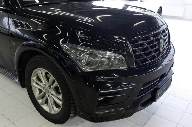 Infiniti QX56  2011