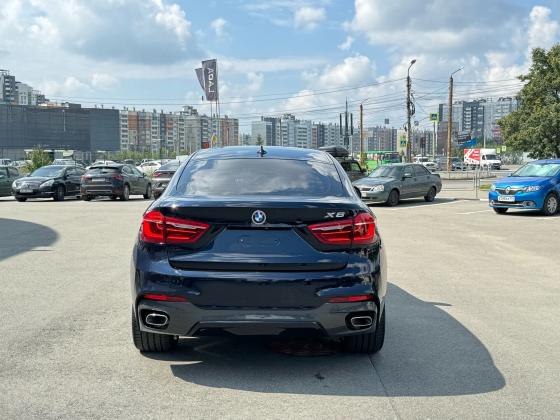 BMW X6 40d 40d 3.0d AT (313 л.с.) 4WD 2016