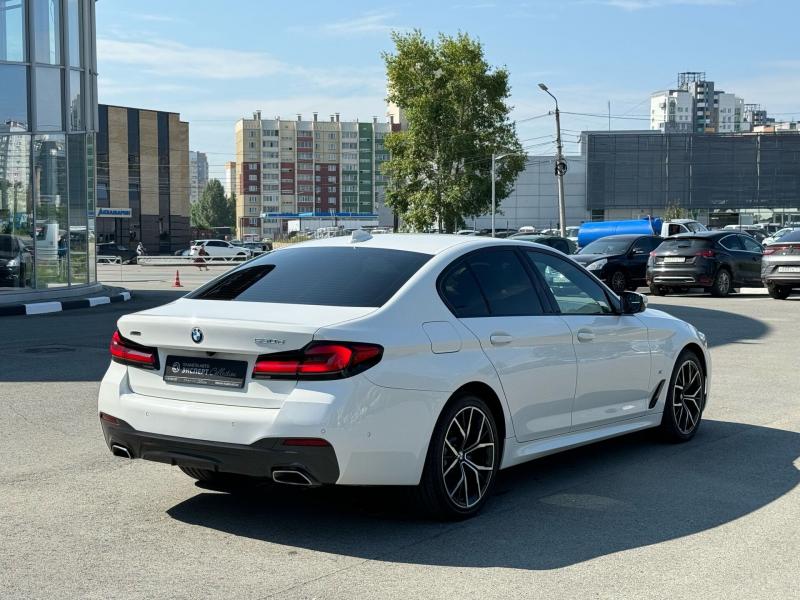 BMW 5 серия 530 530d xDrive 3.0d AT (249 л.с.) 4WD 2020