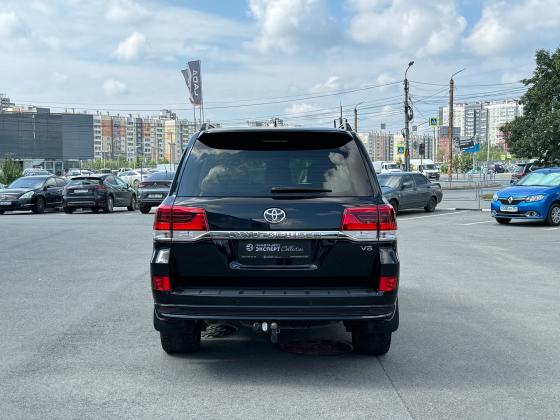 Toyota Land Cruiser 4.5d AT (249 л.с.) 4WD 2019