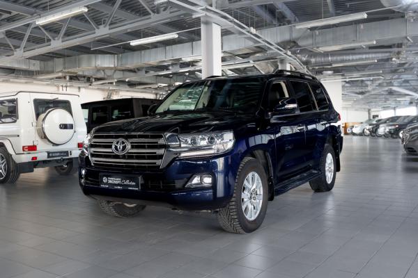 Toyota Land Cruiser 4.5d AT (249 л.с.) 4WD 2017