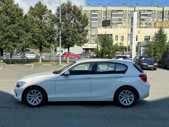 BMW 1 серия 118 118i 1.5 AT (136 л.с.) 2017