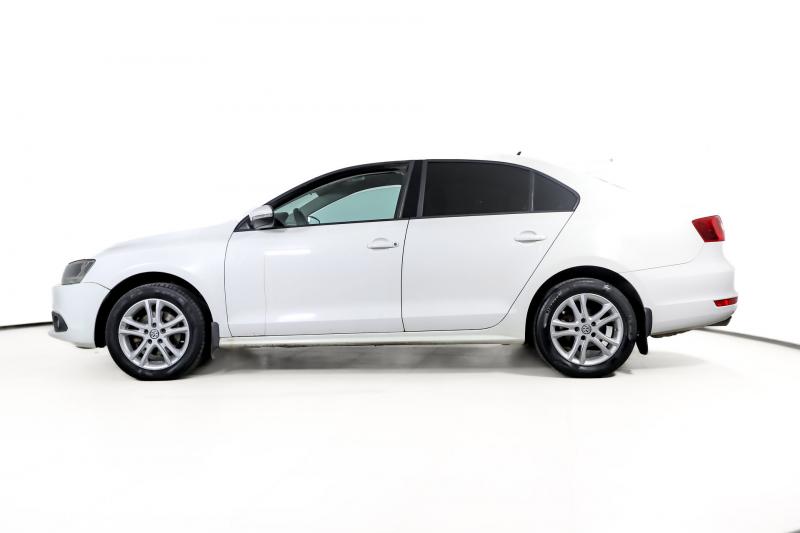 Volkswagen Jetta 1.6 AT (105 л.с.) 2012