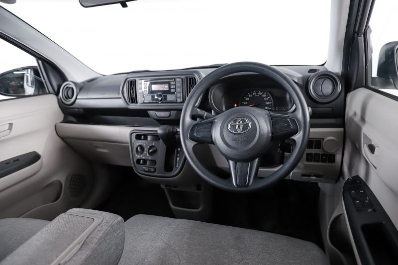 Toyota Passo 1.0 CVT (69 л.с.) 2018