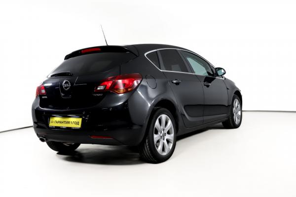 Opel Astra 1.4 AT (140 л.с.) 2012