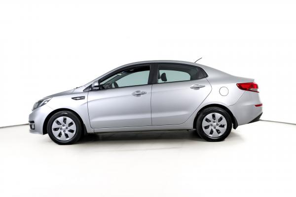 Kia Rio 1.4 MT (107 л.с.) 2016