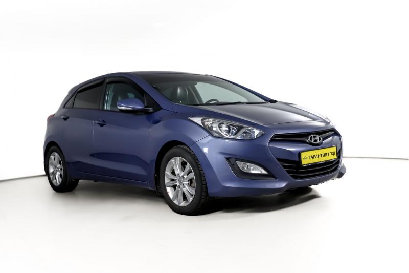 Hyundai i30 1.6 AT (130 л.с.) 2012