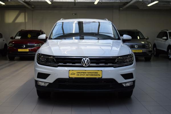 Volkswagen Tiguan 1.4 AMT (150 л.с.) 2017