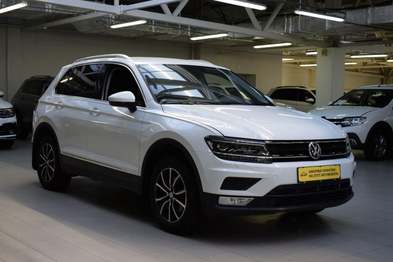 Volkswagen Tiguan 1.4 AMT (150 л.с.) 2017