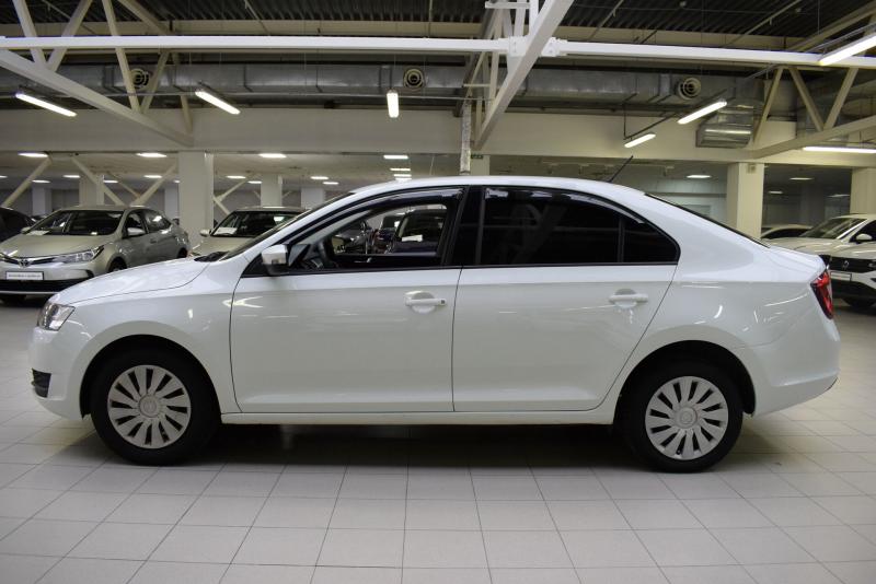 Skoda Rapid 1.6 AT (110 л.с.) 2018