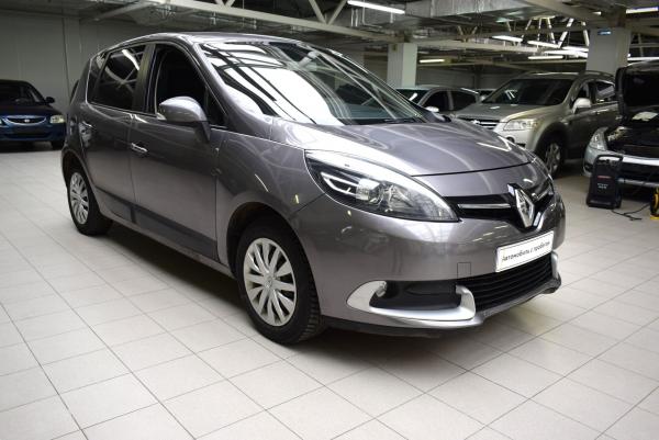 Renault Scenic 1.6 MT (110 л.с.) 2014