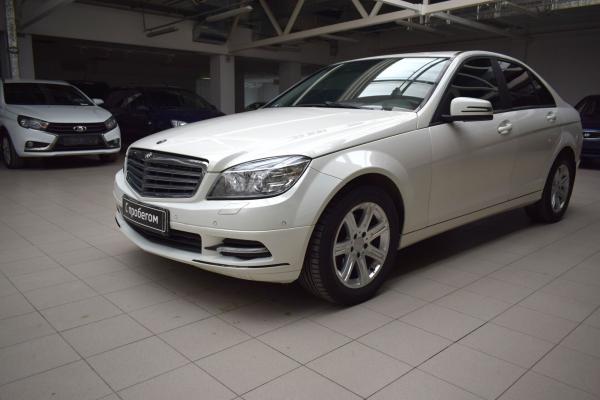 Mercedes-Benz C-Класс 180 180 BlueEFFICIENCY 1.8 AT (156 л.с.) 2011