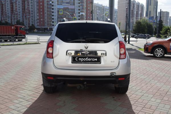 Renault Duster 2.0 AT (135 л.с.) 4WD 2014