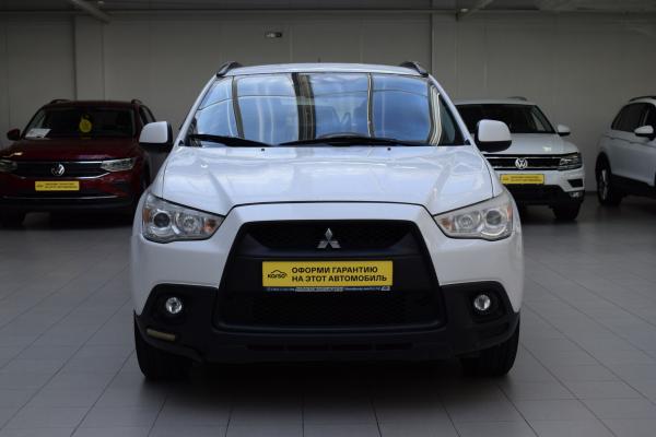 Mitsubishi ASX 1.6 MT (117 л.с.) 2012