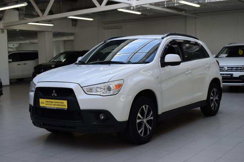 Mitsubishi ASX 1.6 MT (117 л.с.) 2012