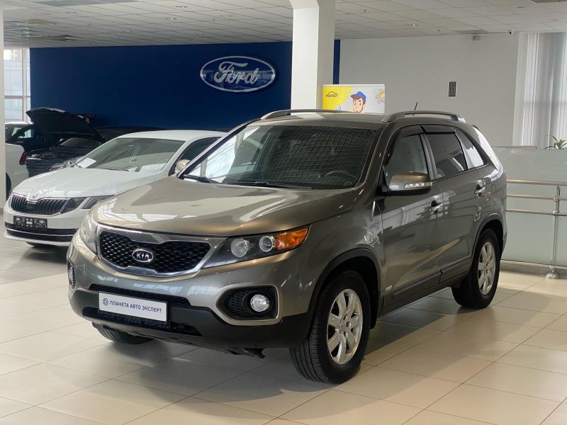 Kia Sorento 2.4 AT (175 л.с.) 4WD 2012