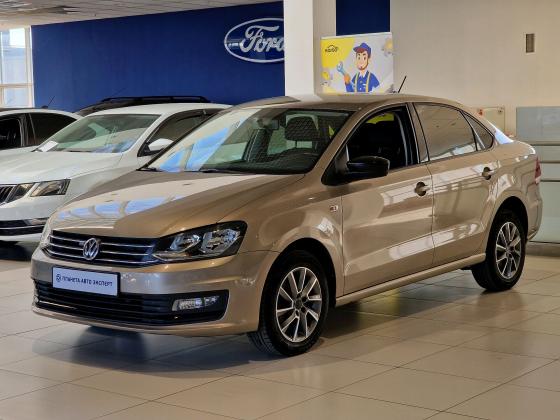 Volkswagen Polo 1.6 AT (110 л.с.) 2020