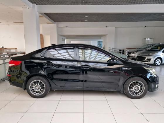 Kia Rio 1.6 AT (123 л.с.) 2017