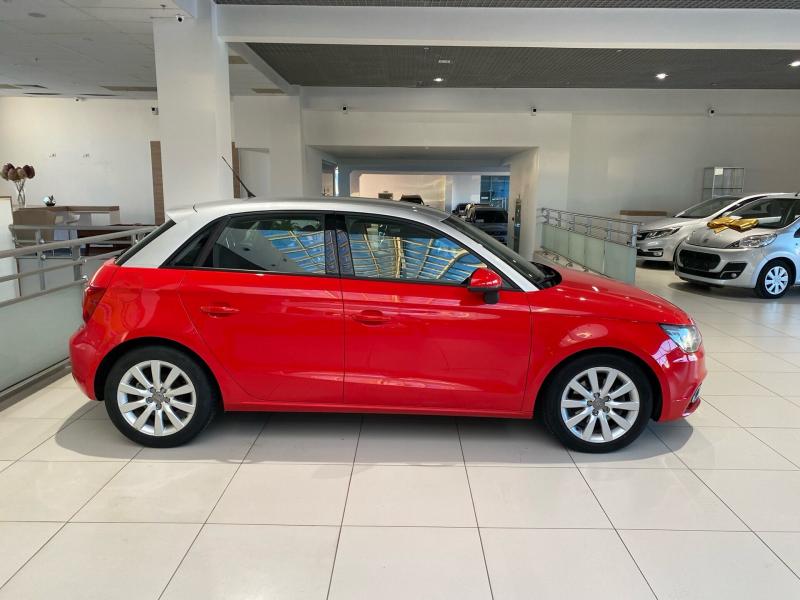 Audi A1 1.4 AMT (122 л.с.) 2013