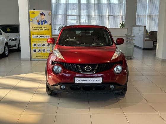 Nissan Juke 1.6 CVT (117 л.с.) 2012